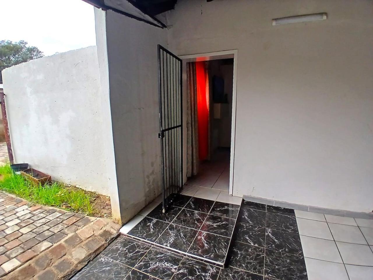Millenium Homes Centurion Exterior foto